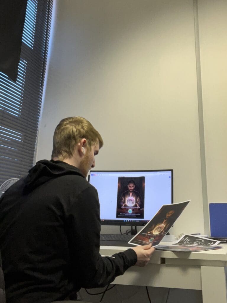 Thomas working at HWOS